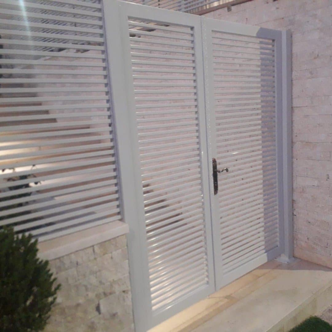 שער או גדר ברזל – עבודת מסגרות