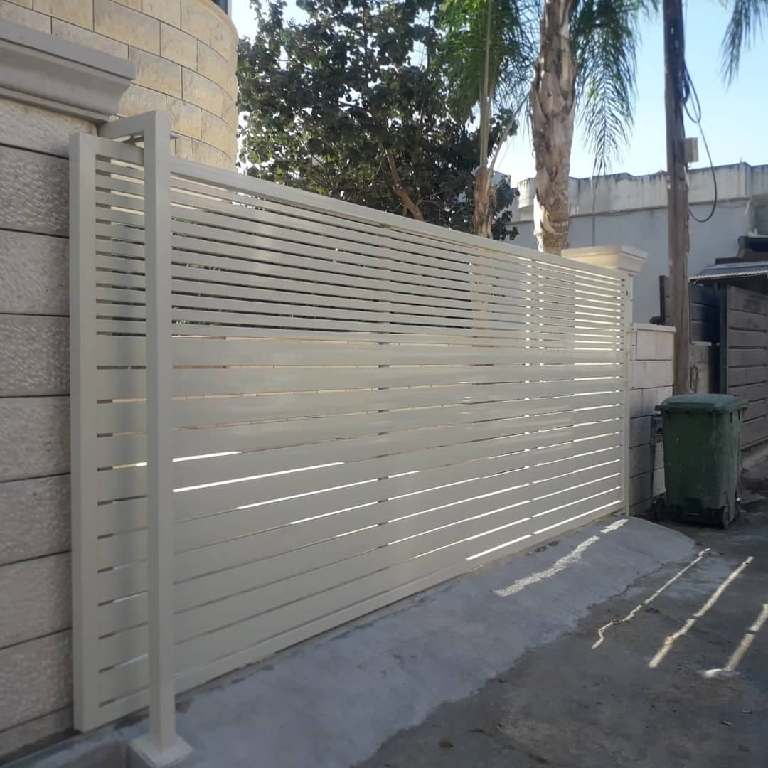 שער או גדר ברזל – עבודת מסגרות
