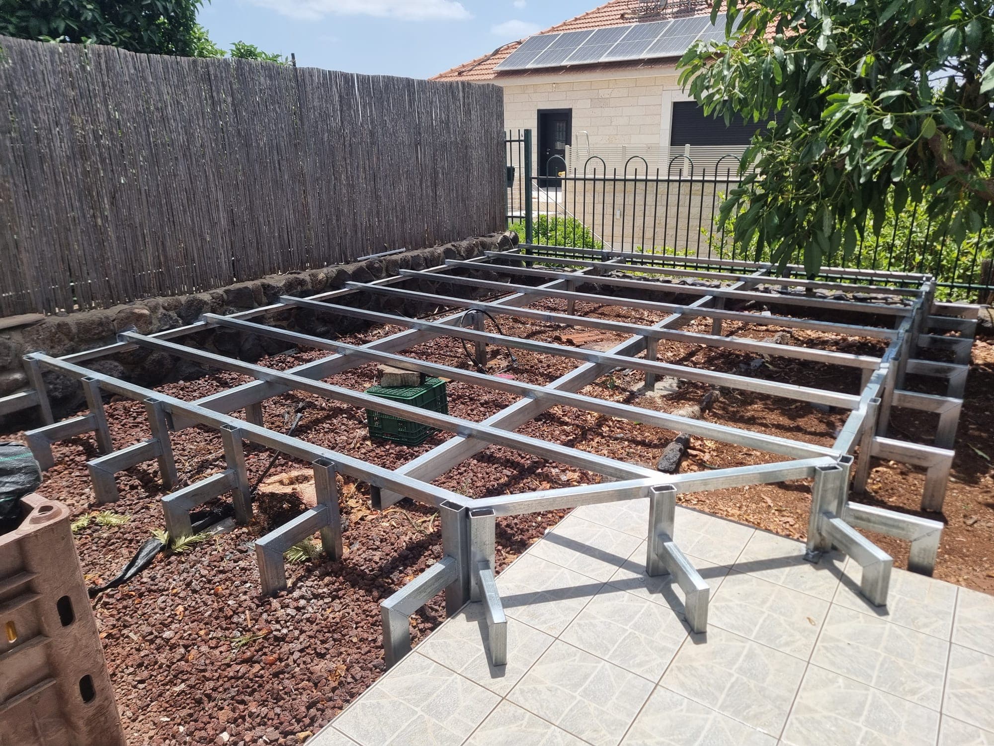 חיזוק מבנה או מרפסת – קורות ועמודים