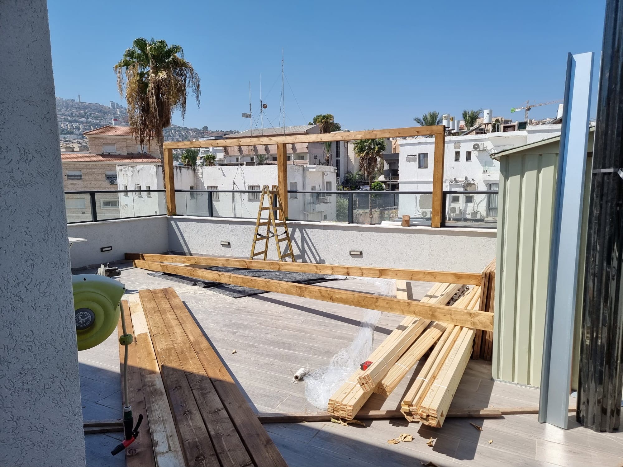 חיזוק מבנה או מרפסת – קורות ועמודים