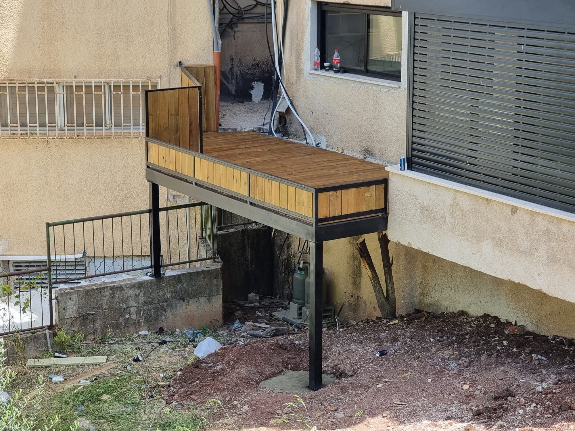 חיזוק מבנה או מרפסת – קורות ועמודים