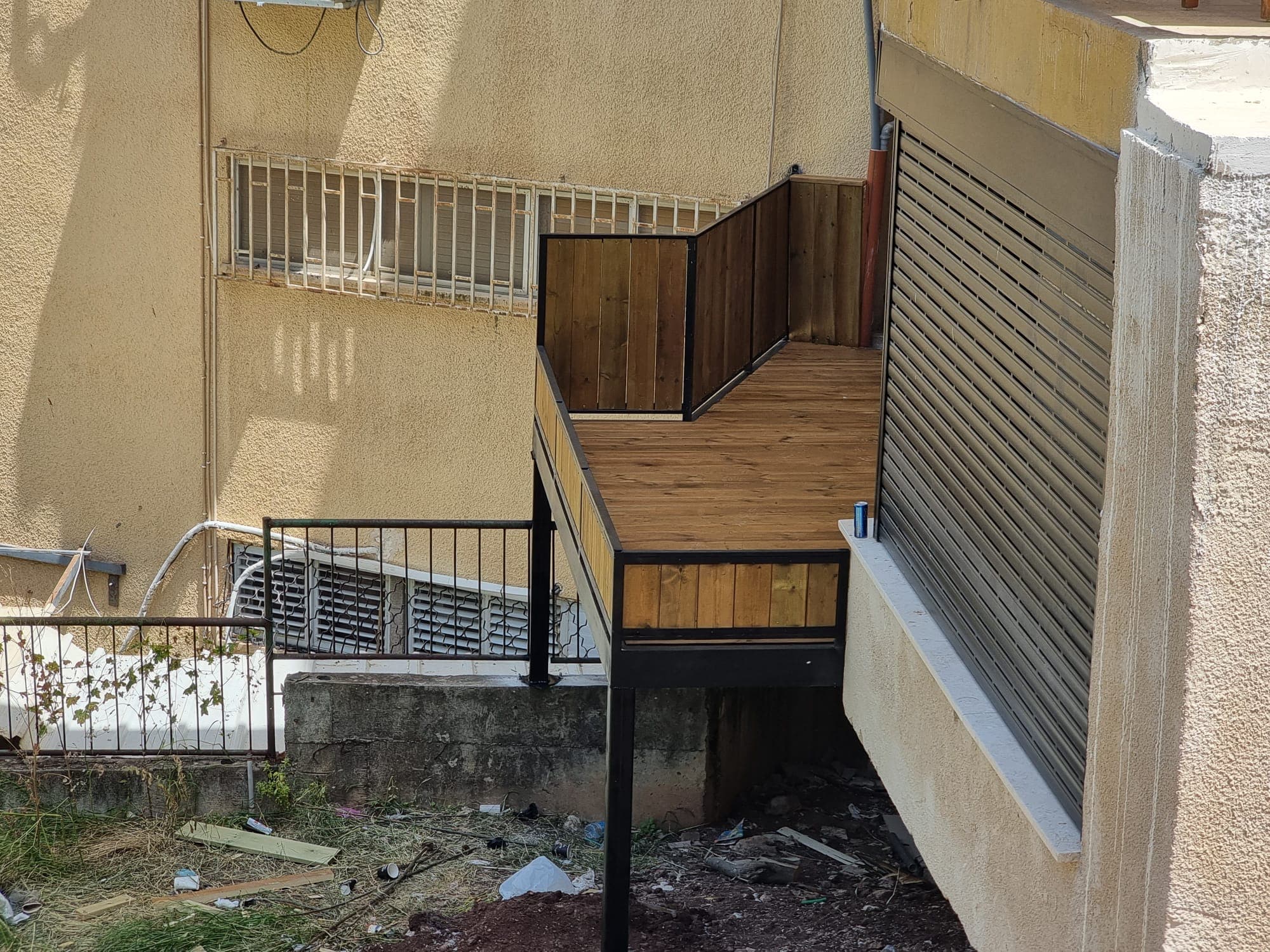 חיזוק מבנה או מרפסת – קורות ועמודים